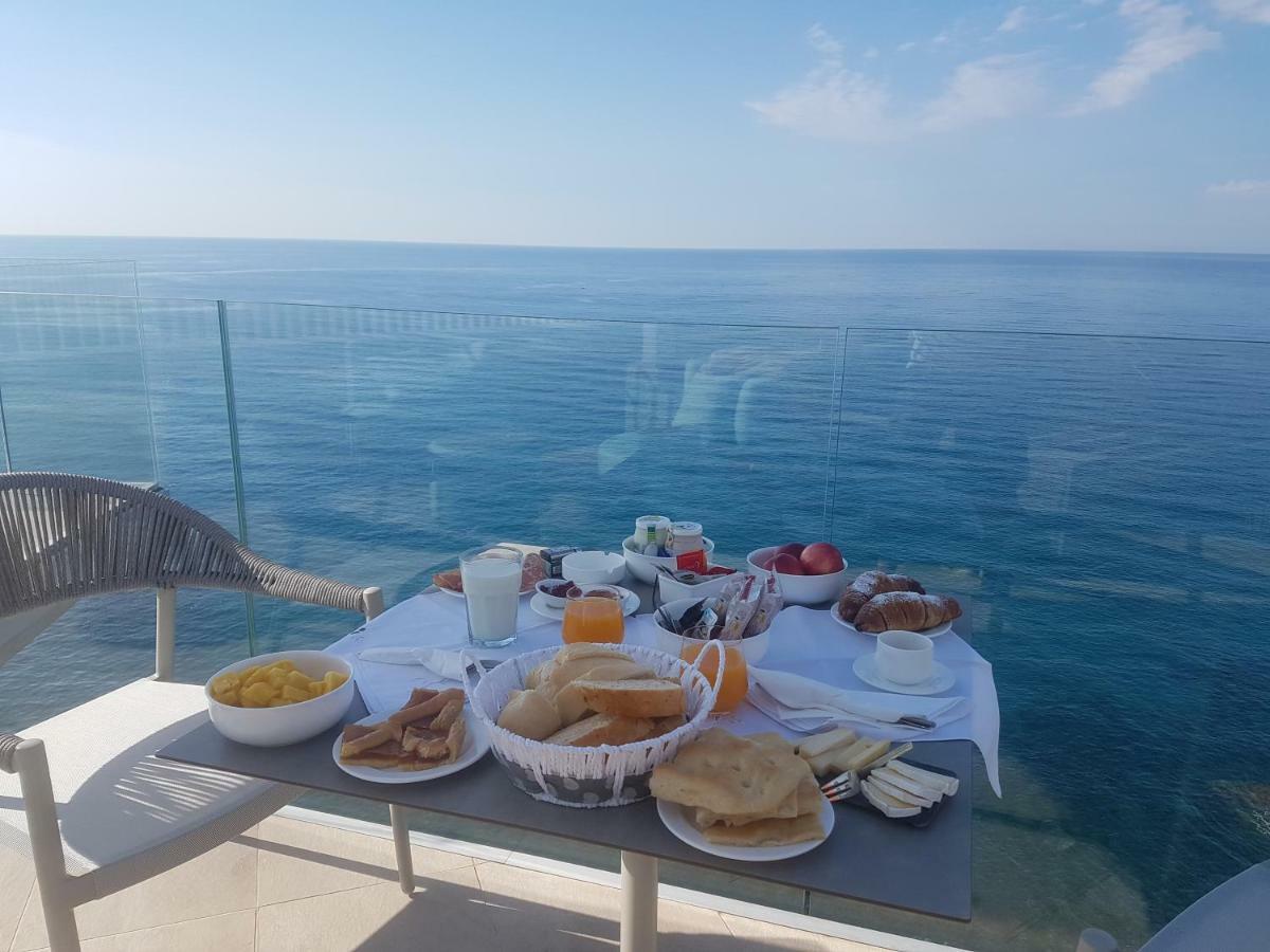 B&B Capo Torre Resort & Spa Albisola Superiore Eksteriør billede